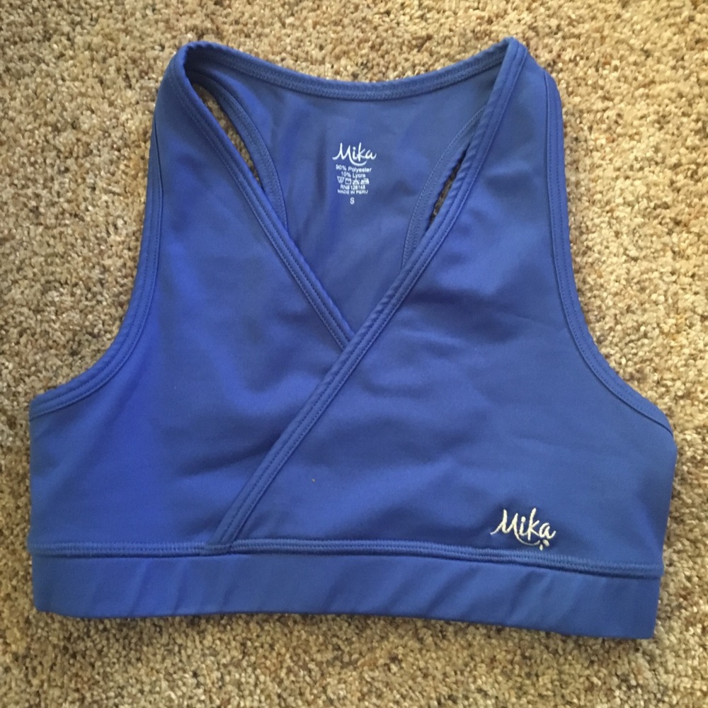 Mika Yoga Sports Bra